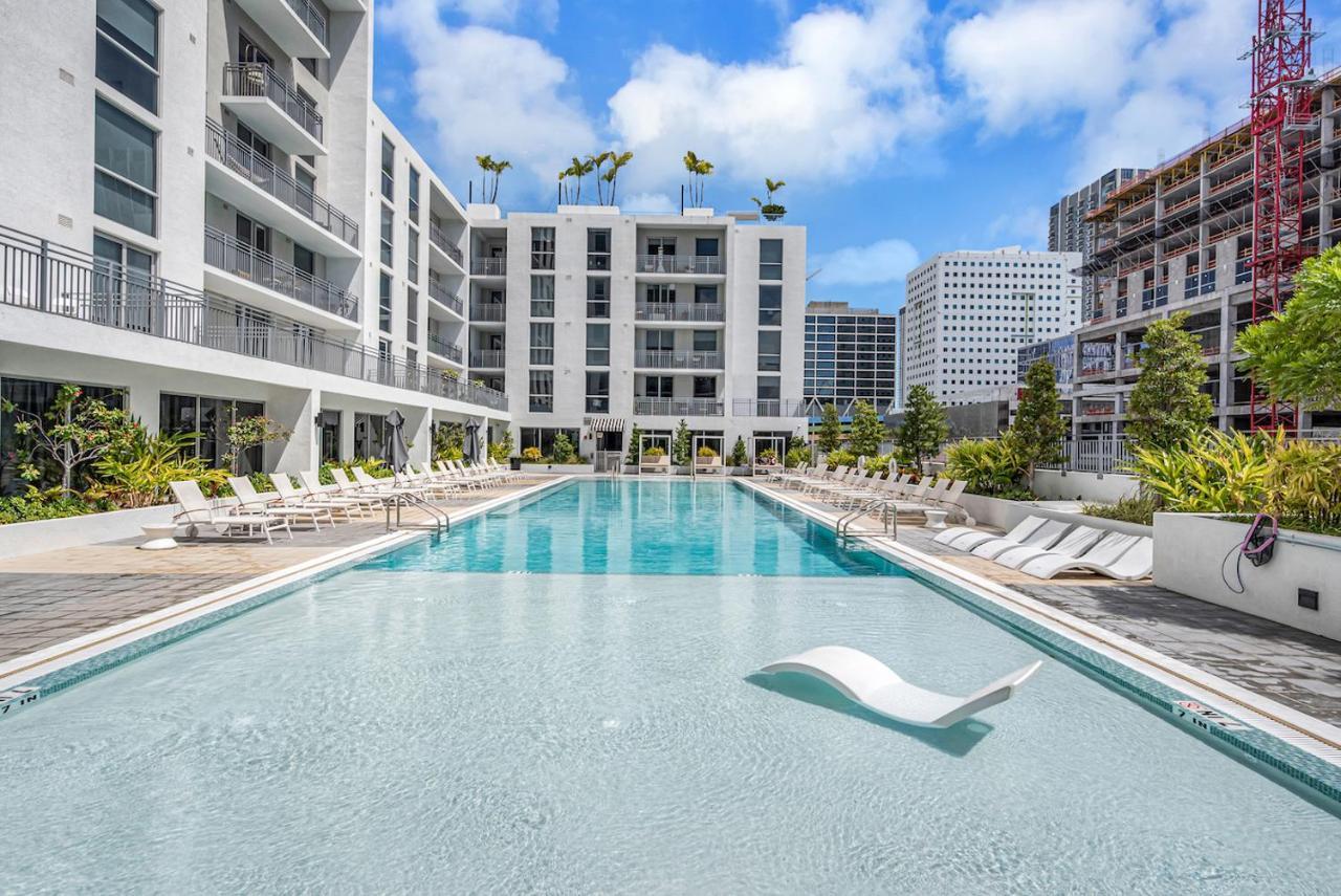 Appartamento Stylish Unit In Downtown Miami With Free Parking Esterno foto